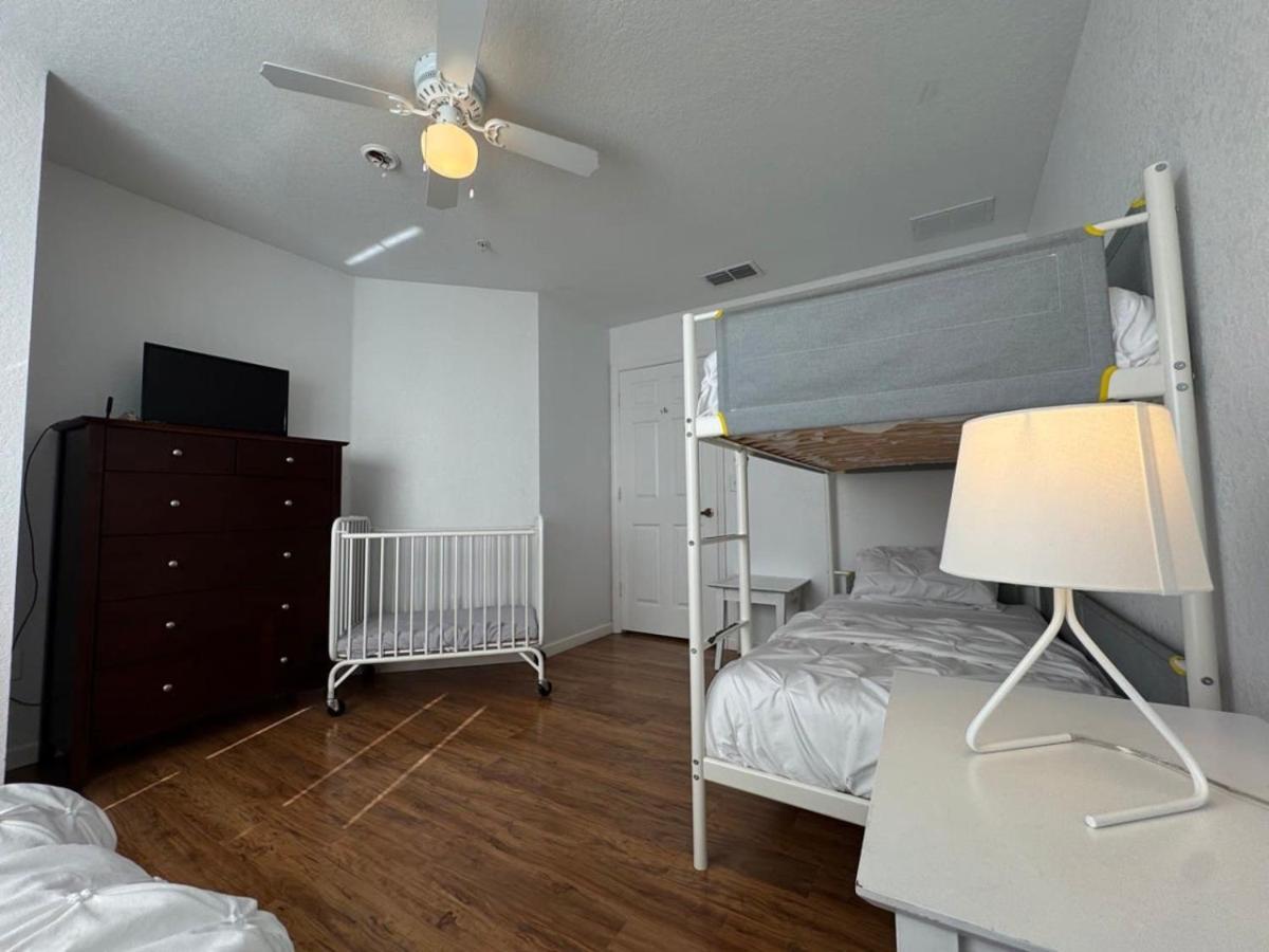 3 Bedroom 2 Bathroom At Sevendwarfs 8-103 Holiday home Kissimmee