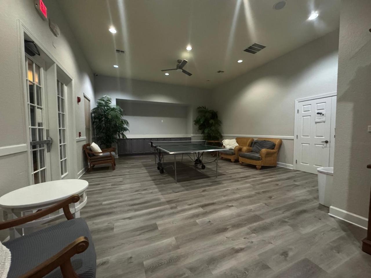 3 Bedroom 2 Bathroom At Sevendwarfs 8-103